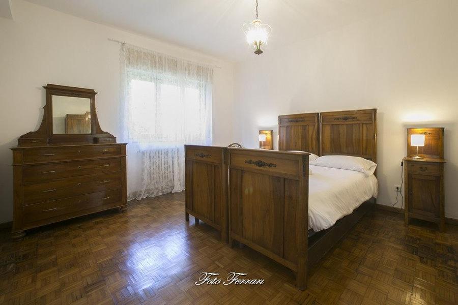 살레마라시노 Casa Vacanze Gli Ulivi Del Lago 빌라 외부 사진
